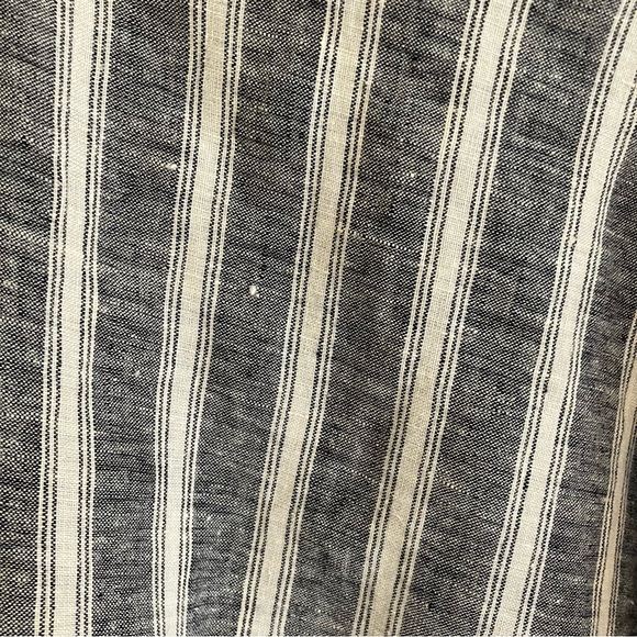 100% Linen Christian Soriano Blouse - Picture 8 of 8